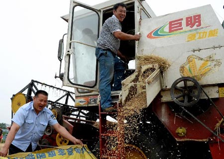 Titulares de China: China logra producción récord de granos de verano, pero persisten preocupaciones
