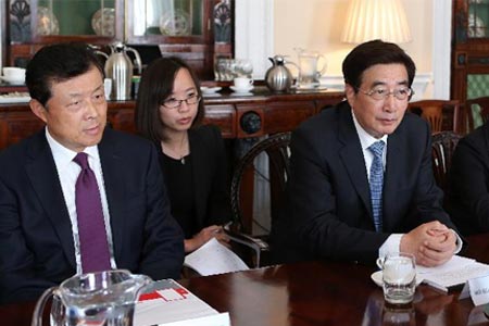 Visita de Estado de presidente chino a RU llevará lazos bilaterales a nuevo nivel