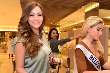 Llegan a Tokio candidatas de Miss Internacional 2015