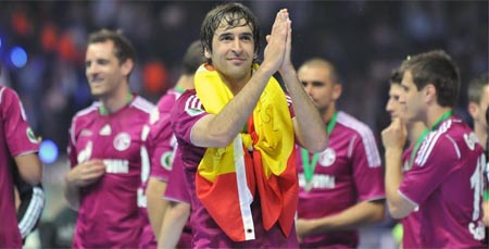 Se despide Ra&uacute;l Gonz&aacute;lez , un &acute;7&acute; para la historia