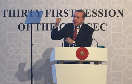 Turquía no tiene intención de aumentar tensión con Rusia, afirma Erdogan