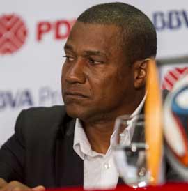 Fútbol: DT de Venezuela fija posición ante renuncia de 15 jugadores