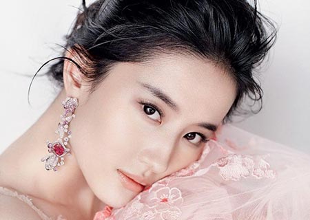 Estrella Liu Yifei posa para Bazaar Jewelry