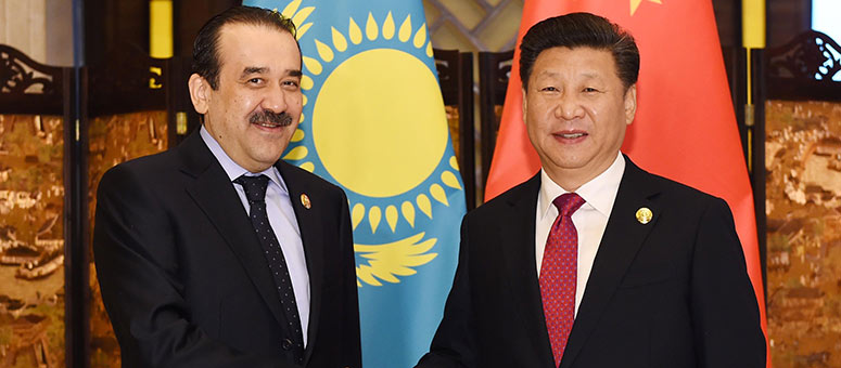 China pide cooperación económica más estrecha entre China y Kazajistán