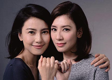 Actriz Gao Yuanyuan y Jia Jingwen posan para beneficia