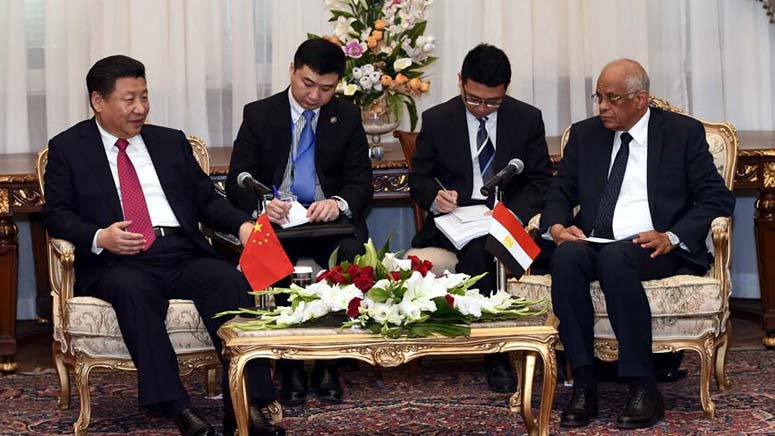 Xi pide estrechar intercambios parlamentarios entre China y Egipto