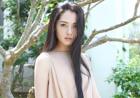 Nuevas imágenes de actriz Guo Biting