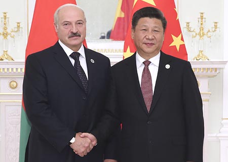 Presidente chino insta a implantación firme de principales proyectos de cooperación 
con Bielorrusia