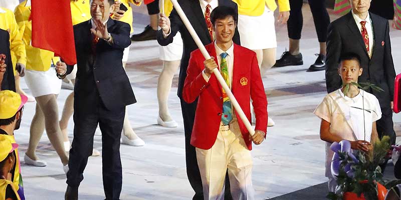 Campeón olímpico de esgrima encabeza delegación de China en inauguración de Río 2016