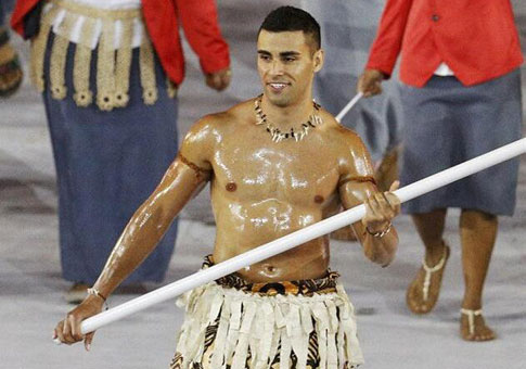 Pita Taukatofua, el abanderado de Tonga en Río 2016