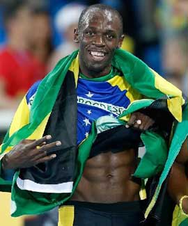 Río 2016: Bolt logra histórico "triple triple" tras victoria de Jamaica en relevo
4X100m