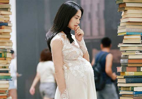Actriz Yao Chen posa para Bazaar Star