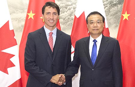 Existen grandes oportunidades para relación China-Canadá, indica premier chino