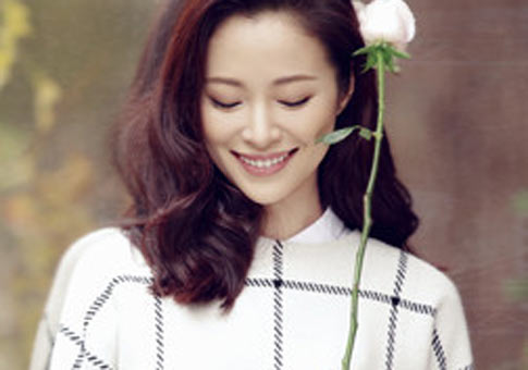 Nuevas imágenes de actriz Jiang Yiyan