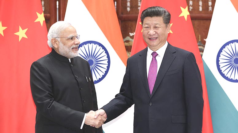 China desea mantener buenas relaciones logradas con esfuerzo con India, 
afirma presidente chino