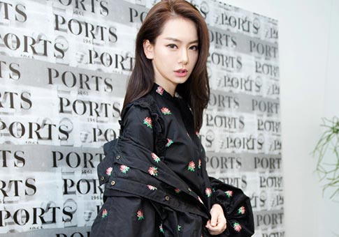 Nuevas fotos de actriz Qi Wei