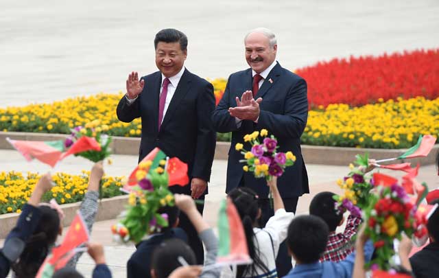 Presidentes de China y Bielorrusia se comprometen a fortalecer lazos