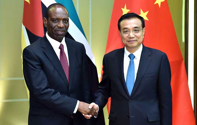 Li Keqiang se reúne con líderes africanos