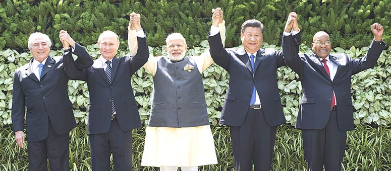 Presidente chino pide a BRICS consolidar confianza y enfrentar desafíos