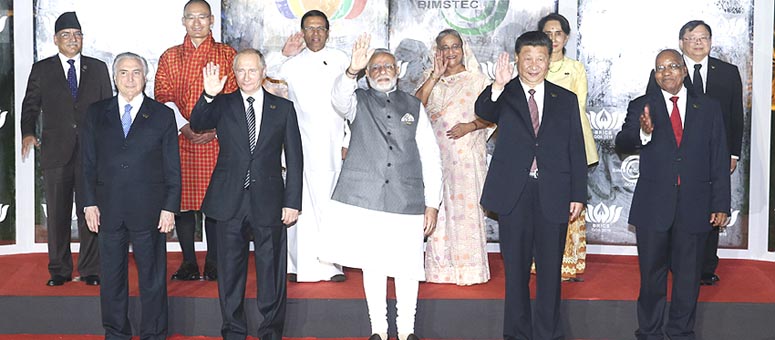 Presidente Xi asiste a diálogo de líderes BRICS-Bimstec