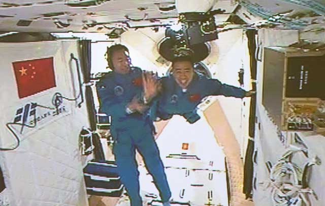 Dos astronautas permanecerán en el Tiangong 2 durante 30 días
