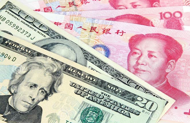 El yuan se debilita frente al dólar, pero margen para una mayor depreciación es limitado