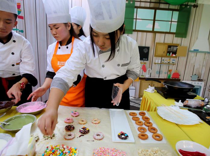 Concurso de cocina de un festival cultural ciudadano en Shanghai