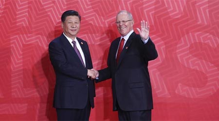 Xi se reúne con Kuczynski