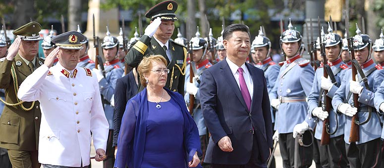China y Chile acuerdan elevar lazos hasta nivel de asociación estratégica 
integral
