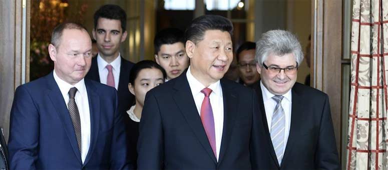 Presidente chino destaca papel de intercambios interparlamentarios en relaciones China-Suiza