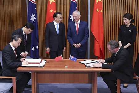 China y Australia buscan fortalecer cooperación en libre comercio y crecimiento regional