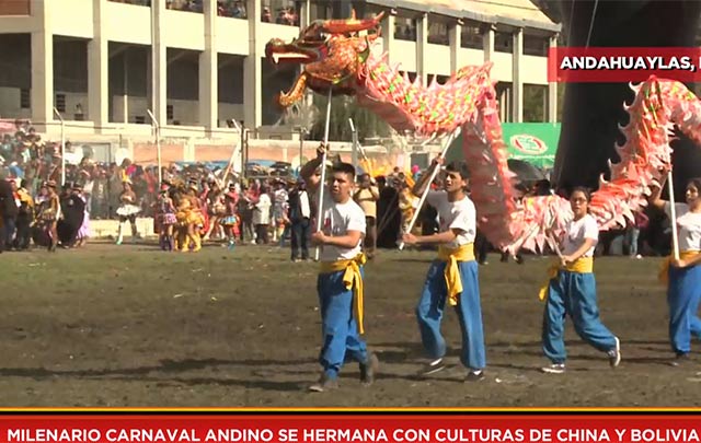 Milenario carnaval andino se hermana con culturas de China y Bolivia