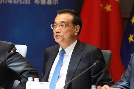 Primer ministro chino participa en reunión de líderes China-Unión Europea en Bruselas