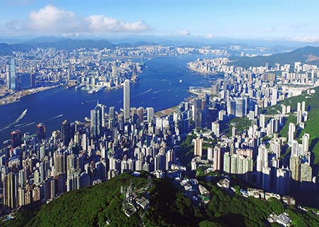 Veinte años muestran el éxito de "un país, dos sistemas" en Hong Kong, asegura alto 
funcionario