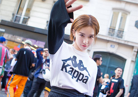 Fotos de actriz Kan Qingzi en Semana de la moda de París