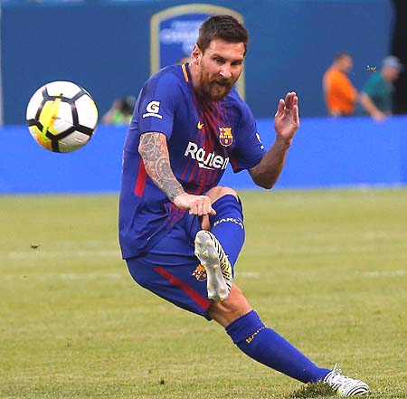Fútbol: Messi es considerado el mejor futbolista de las 86 temporadas del campeonato español