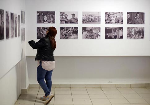 Exposición fotográfica en conmemoración del Ernesto "Che" Guevara