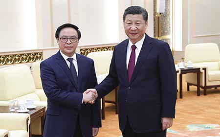 Xi promete impulso a desarrollo sano y estable de lazos entre China y Vietnam
