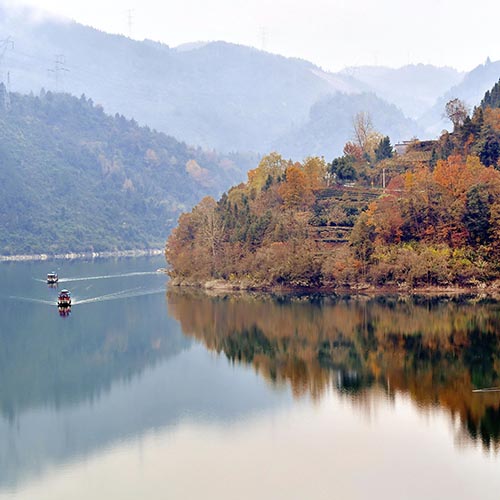 Hubei: Lago Shuanglong en Xuan'en