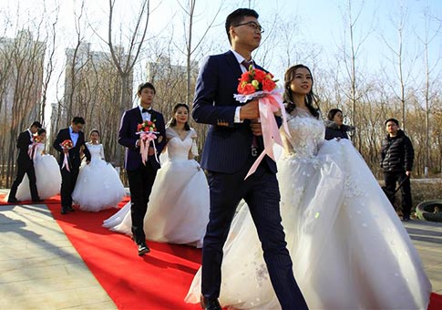 Celebran boda grupal en Yinchuan