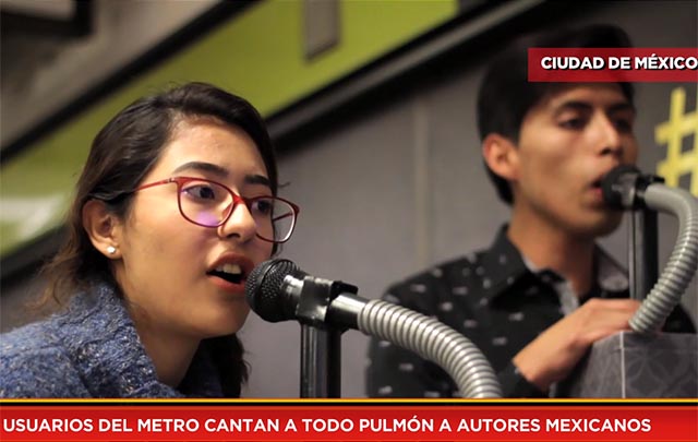 Usuarios del metro cantan a todos pulmón a autores mexicanos
