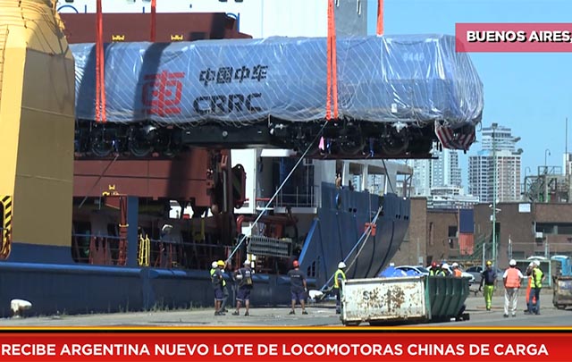 Recibe Argentina nuevo lote de locomotoras chinas de carga
