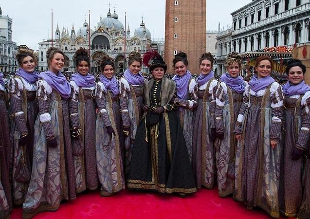 Defile "Fiesta de María" en Venecia