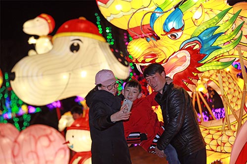 Hebei: Feria de linternas para saludar al próximo Festival de Primavera en Shijiazhuang