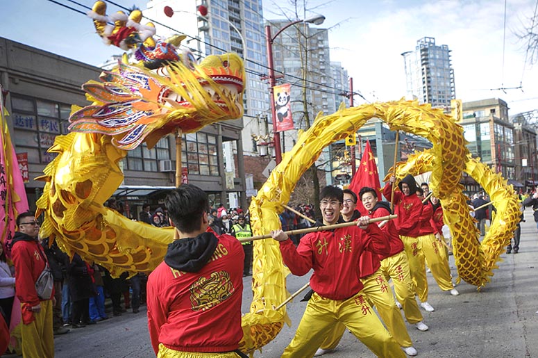 Chinos alrededor del mundo celebran el Año Nuevo Lunar