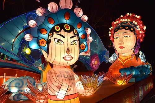 Shandong: Conjunto de linternas con tema de teatro tradicional en Jinan