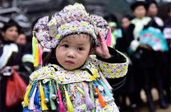 Feria tradicional folclórica en Guizhou