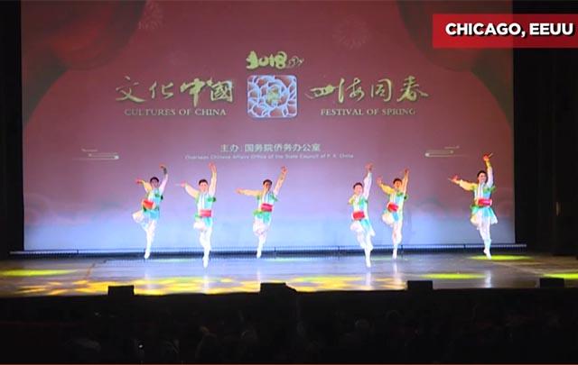 "Culturas de China, Festival de la Primavera" deleita a asistentes al concierto en Chicago