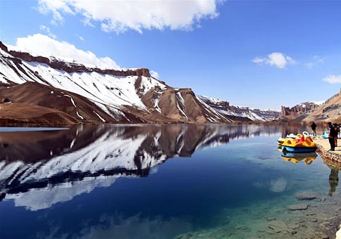 El Lago Band-e-Amir, el primer parque nacional de Afganistán