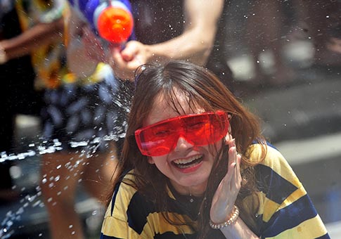 Celebraciones del Festival Songkran en Bangkok, Tailandia